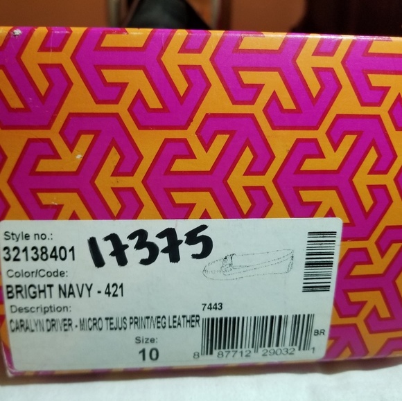 Shoes - Picture 4 of 4